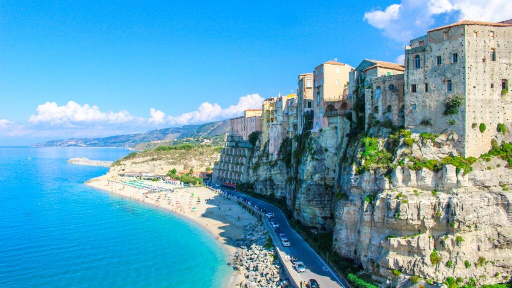 Tropea: